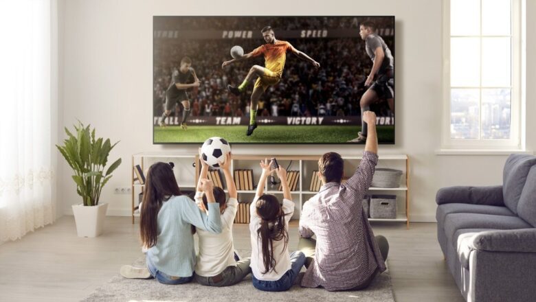 TCL Europa celebra las asociaciones de fútbol europeo antes del verano de deportes